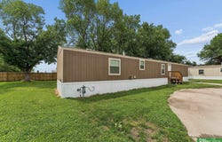 1075 W 8th Street, North Bend, NE 68649