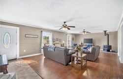 105 Dallas Road, Macks Creek, MO 65786