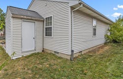 709 Erin Drive, Champaign, IL 61822