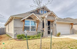 365 Pleasant View, Harrah, OK 73045