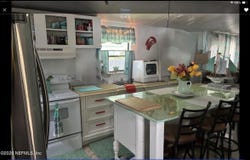 107 WINCHESTER Avenue, Interlachen, FL 32148