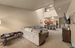 5400 S Cobblestone Pl, Sioux Falls, SD 57108