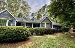 235 Stonehaven Way, Seneca, SC 29672