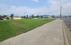 302 3rd Street W, BOTTINEAU, ND 58318