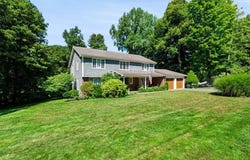 1 Elm Top Lane, Beverly, MA 01915