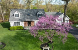 11 E Salem Road, Fishkill, NY 12524