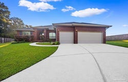 1315 Ballistic Tip Ct, Cantonment, FL 32533