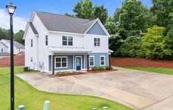 416 JACK HAMPTON Drive, AUBURN, AL 36830