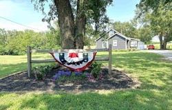 4200 NW Rochester RD, Topeka, KS 66617