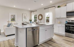 8455 Midtown Ct, Navarre, FL 32566