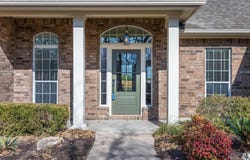 116 Oak Plaza Dr, Georgetown, TX 78628