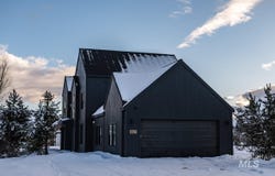 1047 Kaitlyn Loop, McCall, ID 83638