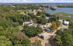 551 Little Kinston Road, Surf City, NC 28445