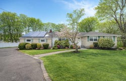 68 Washington Avenue, Patchogue, NY 11772