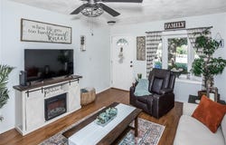 2980 Poplar St, Highland, IL 62249