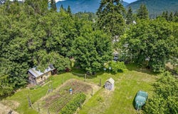 213 W 5th Ave, Clark Fork, ID 83811