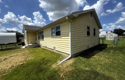 118 E Park St, Lincoln, KS 67455