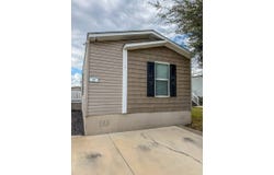 27 White Bluff Dr, Kyle, TX 78640