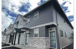 1342 PACIFIC Ave, ForestGrove, OR 97116
