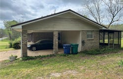 211 Eatman Avenue, Eutaw, AL 35462