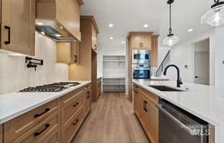6340 W Largo Dr, Eagle, ID 83646