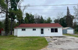 1001 W 10th, Mio, MI 48647