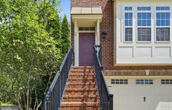 9810 SOLAR Course, LAUREL, MD 20723