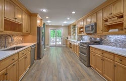 77 Riverside Dr, Bernards Twp., NJ 07920-1308