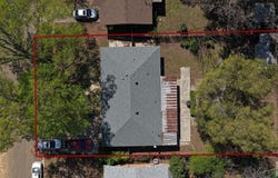 5 Paul Dr, Texarkana, TX 75503