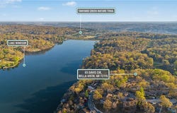 65 Davis Circle, Bella Vista, AR 72715