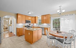 26 DEVONSHIRE CT, FISHERSVILLE, VA 22939