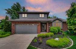 21147 Hunter Woods Drive, Frankfort, IL 60423
