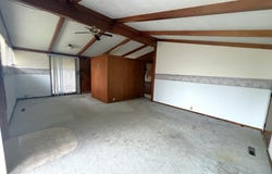 86 11th Street, Chillicothe, MO 64601