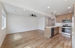 212 3rd St, Fruitland, ID 83619