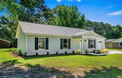 210 Nu-Shell St, Georgetown, SC 29440
