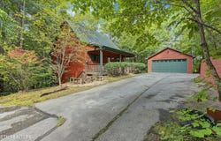 215 Tree Frog Trace, Townsend, TN 37882