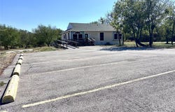 501 Peyton St, Baird, TX 79504