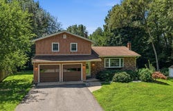 1 Corey St, Agawam, MA 01001