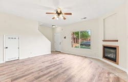 E 300 N, Kanab, UT 84741