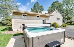 4508 Messerly Road, Canfield, OH 44406