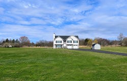 82 River Glen Road, Wallkill, NY 12589
