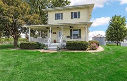 1424 240th St, Tipton, IA 52772