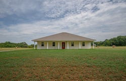 156 Frontier Ln., Mena, AR 71953