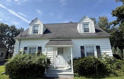 6 Prospect Ave, Massena, NY 13662