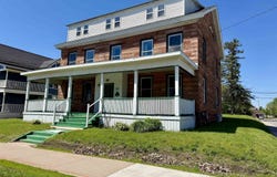 24 Main St, Potsdam, NY 13676