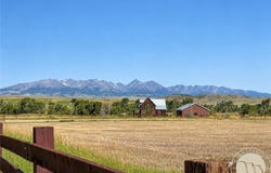 185 Howie Road, Big Timber, MT 59011