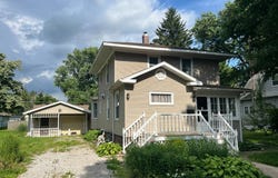 417 Sumner St., Carlinville, IL 62626