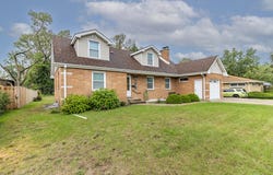 8336 Schreiber Drive, Munster, IN 46321