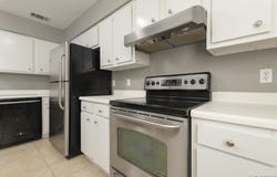 100 Lorenz, San Antonio, TX 78209