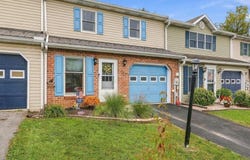 207 BAKER AND RUSSELL Drive, SHIPPENSBURG, PA 17257